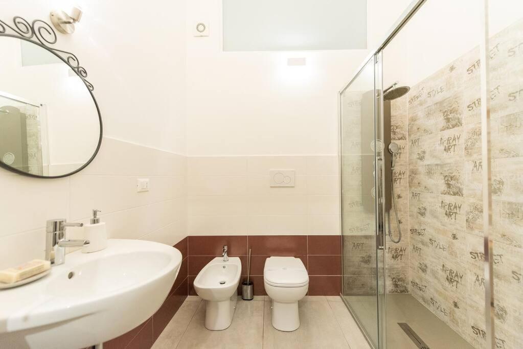Grand Palace Apartment -Centro Storico Турин Экстерьер фото