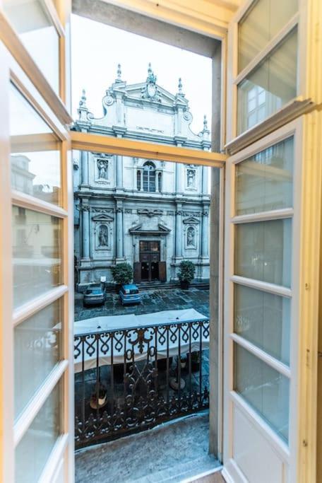 Grand Palace Apartment -Centro Storico Турин Экстерьер фото